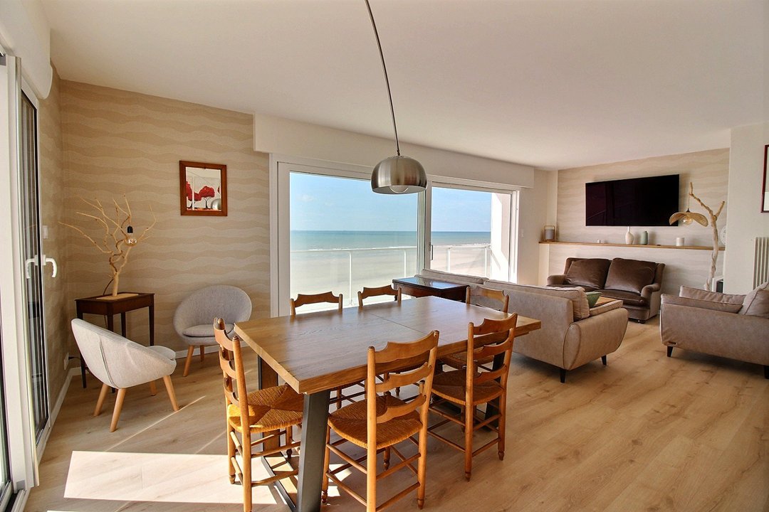 /picture/helios/116215201/ESCALE A6/0_2026-04-10CEST18h00-09.jpg